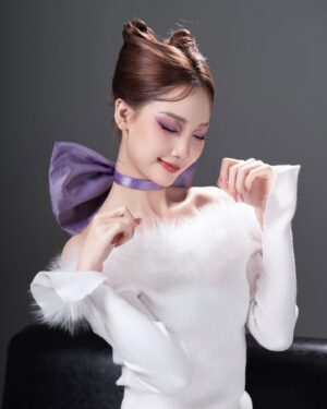 Trang Minh Instagram - 𝑻𝒐𝒐𝒅𝒍𝒆𝒔 𝑮𝒂𝒍𝒐𝒓𝒆 💅🏻

Cô nàng Toodles dạo này hot quá, xâm chiếm khắp feed của tôi nên tôi phải lôi cô ấy ra ngoài đời thôi 🌸 

Photo by Tachy