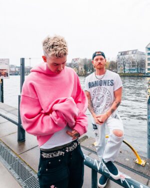 Travis Mills Instagram - just cleaning out my camera roll