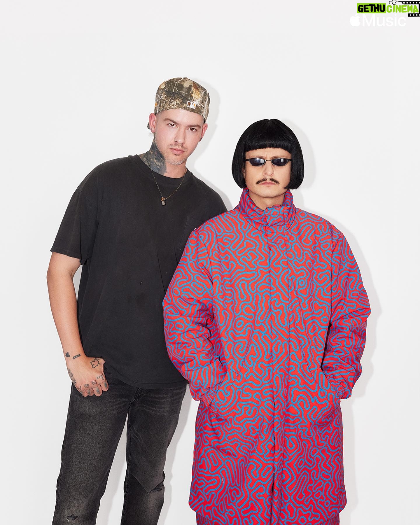 Travis Mills - 3 Likes - tree hugger @olivertree