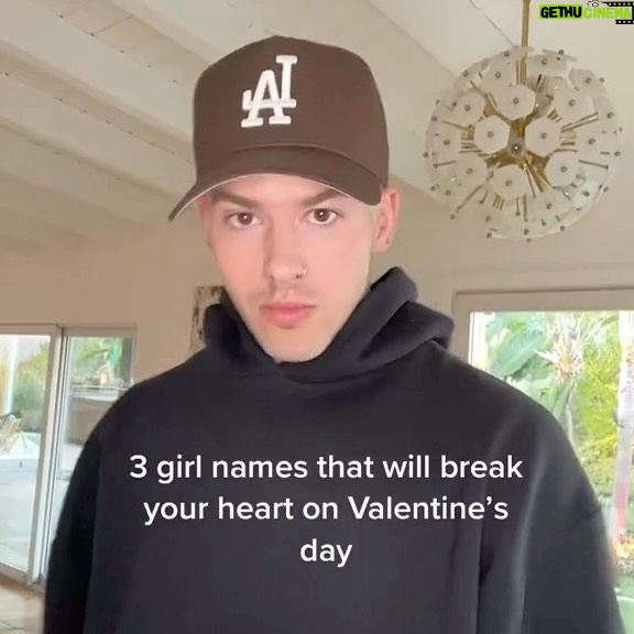 Travis Mills - 15.1K Likes - happy valentine’s day bretknee 💔