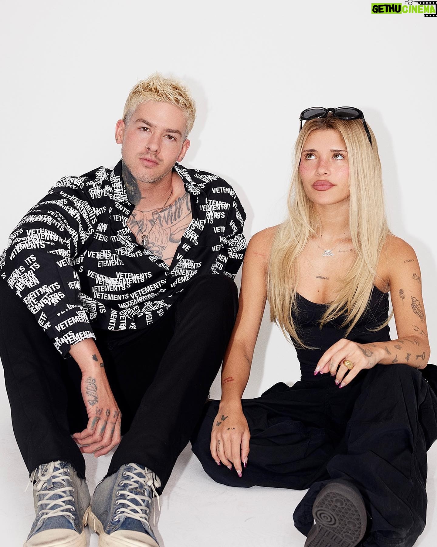 Travis Mills - 3 Likes - i sat down with @nessabarrett… literally