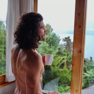 Trent Garrett Instagram - “Lush” is exactly how I would describe Guatemala. Between the volcanoes, Mayan ruins, street pupusas, and the occasional cheeky cerveza.. I really don’t want to leave! So thank you @lushatitlan for providing me with a new home away from home 🙏🏼💛