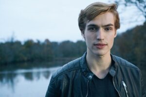 Trevor Stines Instagram - Rebel blood.
.
.
📸@giulliang