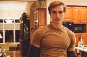 Trevor Stines Instagram - Believe in change
.
.
📸@giulliang