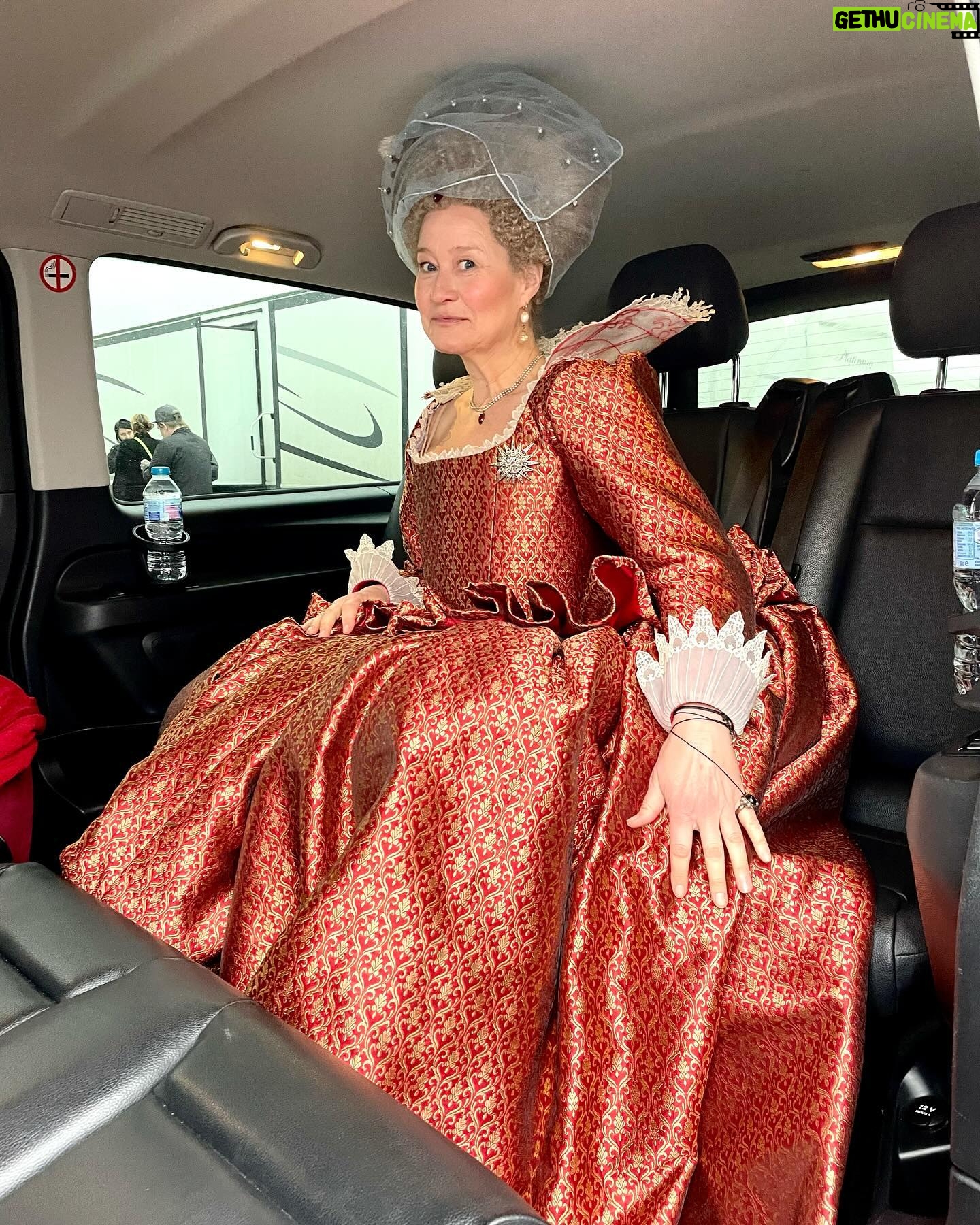 Trine Dyrholm - 1.6K Likes - Trying to fit in š„ #maryandgeorge @skytv @skyshowtimedanmark @starz