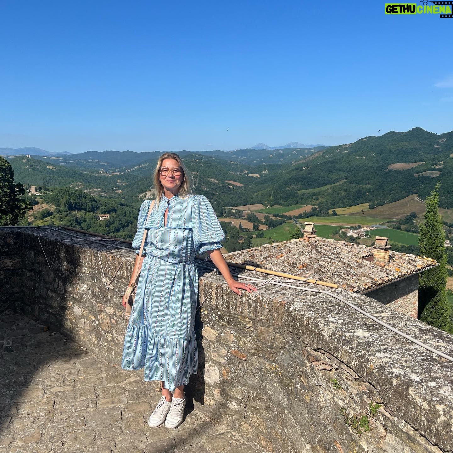 Trine Dyrholm - 2.6K Likes - The Magic Keyšļøš„Thank you so much @umbriafilmfestival for this unique experience. The magical ceremony in Montone and the breathtakingly beautiful landscape of Umbriašš®š¹Thank you to the 2 lovely artistic directors Teresa and Rachele for inviting me for this great honour and a special thank to Pigi for taking so good care of us at the beautiful @borgocardanetoā¤ļø