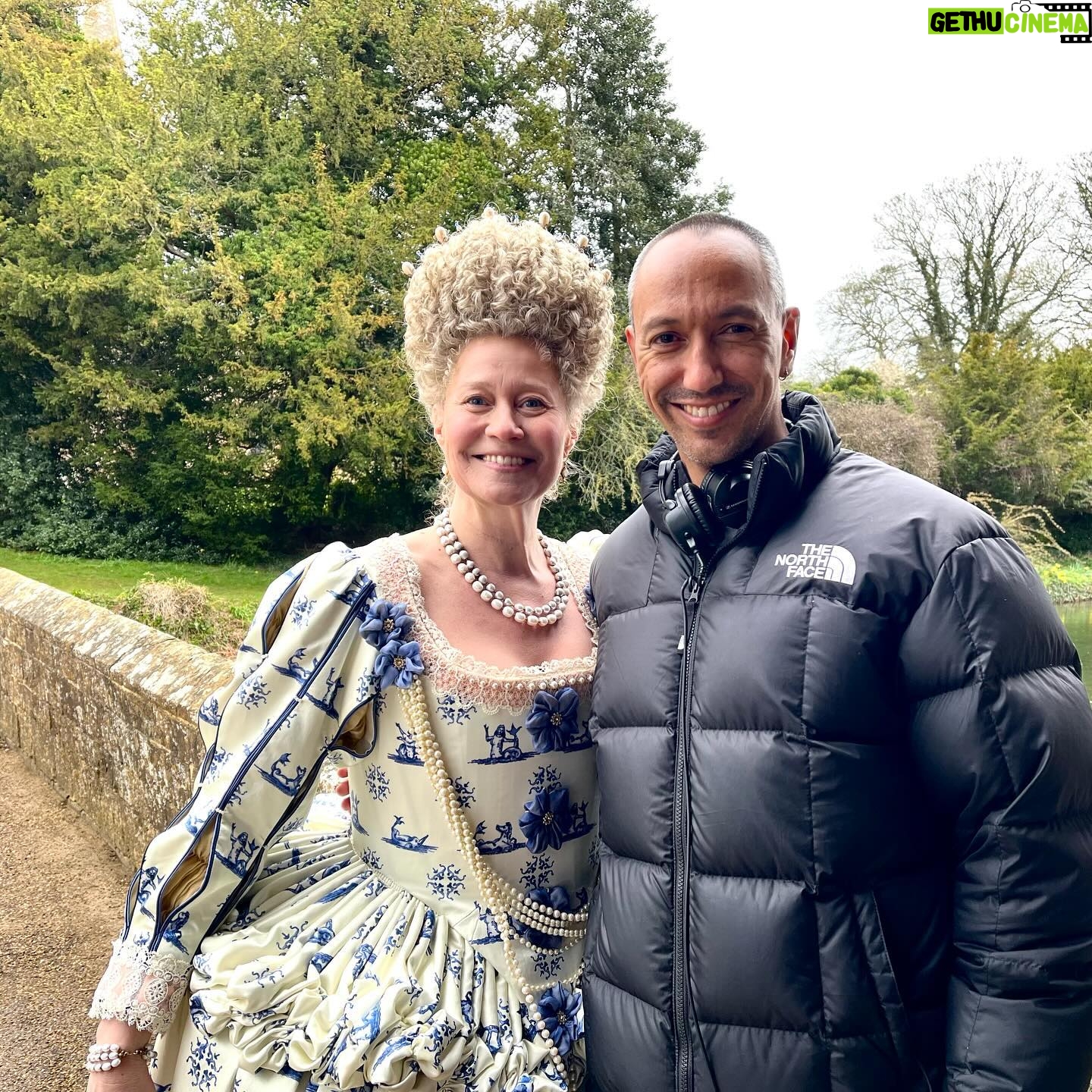 Trine Dyrholm - 5.4K Likes - 17th century selfies with this amazing cast @juliannemoore @nicholasgalitzine @tonycurran @niamhalgar @ameliagething and director @oliver_hermanus ā¤ļø #maryandgeorge is now available on @starz
