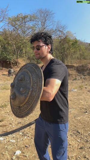 Trishaan Singh Maini Instagram - 🥷 NINJA 

#instareels #ninja #warrior #instagram #training #horseriding #horsetraining #mutiltasking #actiontraining