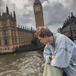 Tristan Evans Instagram - Good to be back home, became a tourist for the day #london