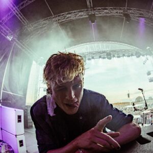 Tristan Evans Instagram - Guess the song! Wrong answers only