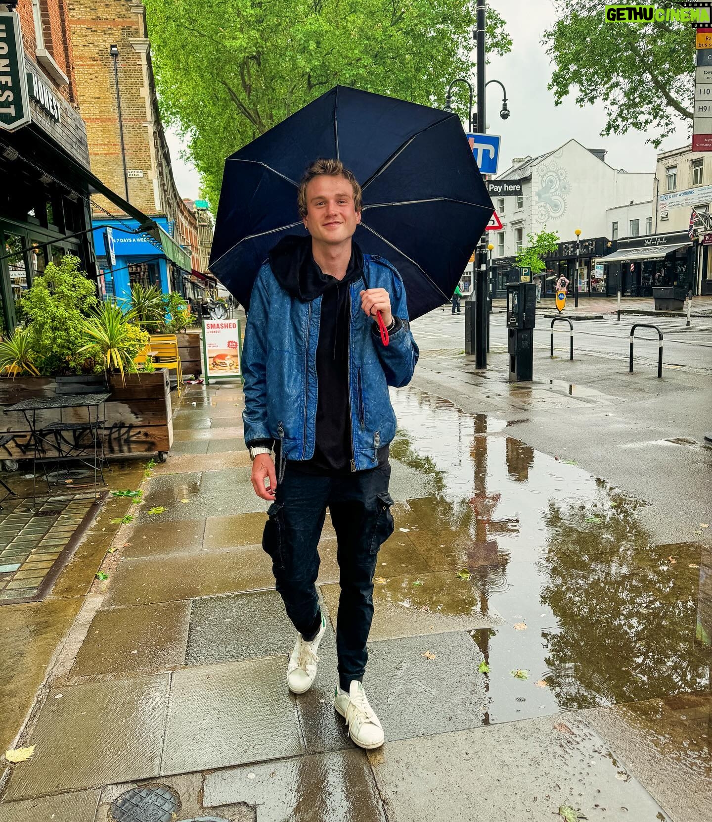 Tristan Evans - 3 Likes - Donāt be such a wet blanket! š