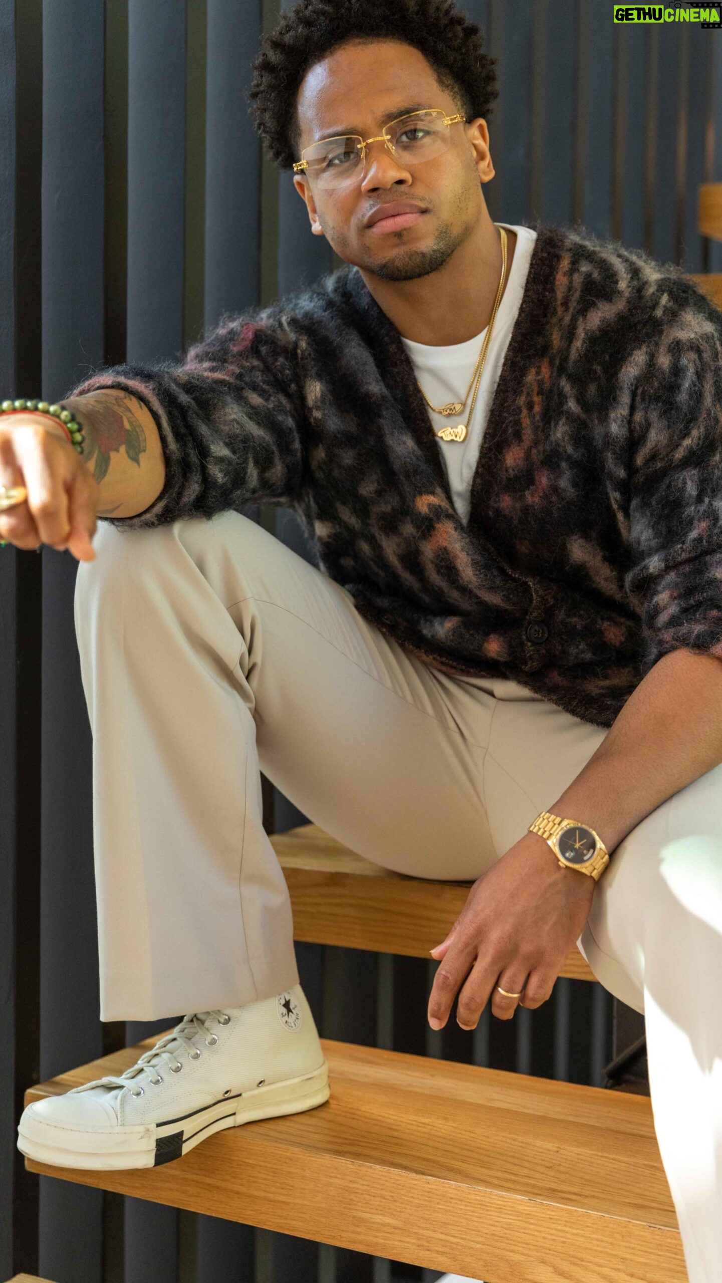 Tristan Mack Wilds - 4K Likes - What comes after survival once you have received all the success, recognition, and accolades? It is abundance—not of material things but love and time with your family. 🫶🏽
@mackwilds chops it up with the fellas on how he’s fostering an abundance of love ❤️ within his family unit.
Catch the full conversation this Friday on #VH1 and #BET’s Facebook and YouTube!
#ForTheFellas #BlackFathers