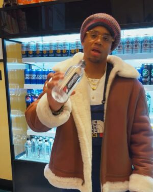 Tristan Mack Wilds Instagram - it’s one thing to go to a game, right? it’s another to kick off the new partnership w/ some good vibes, a win by the @brooklynnets and of course, some @essentiawater!
 
oh, and if you’re in New York, @essentiawater is giving you a chance to win a true VIP experience; Courtside Seats to a Nets game and dinner at the Crown Club. Hit their Instagram for details on how to enter. #EssentiaFuelsBK. #Sweepstakes.
 
#EssentiaPartner