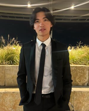 Tristan Pravong Instagram - suit and tie😼