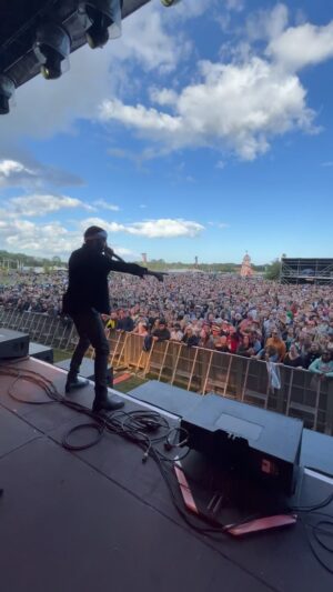 Trombone Shorty Instagram - The last show of our European tour was 🔥🔥 @lovesupremefest ❤️💯 thank you 🙏🏾 #livemusic #europe #nolamusic
