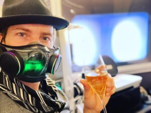 Troy Baker Instagram - Turns heads for sure. But the fans are clutch for long flights. 
I ❤️ my RAZER Zephyr.