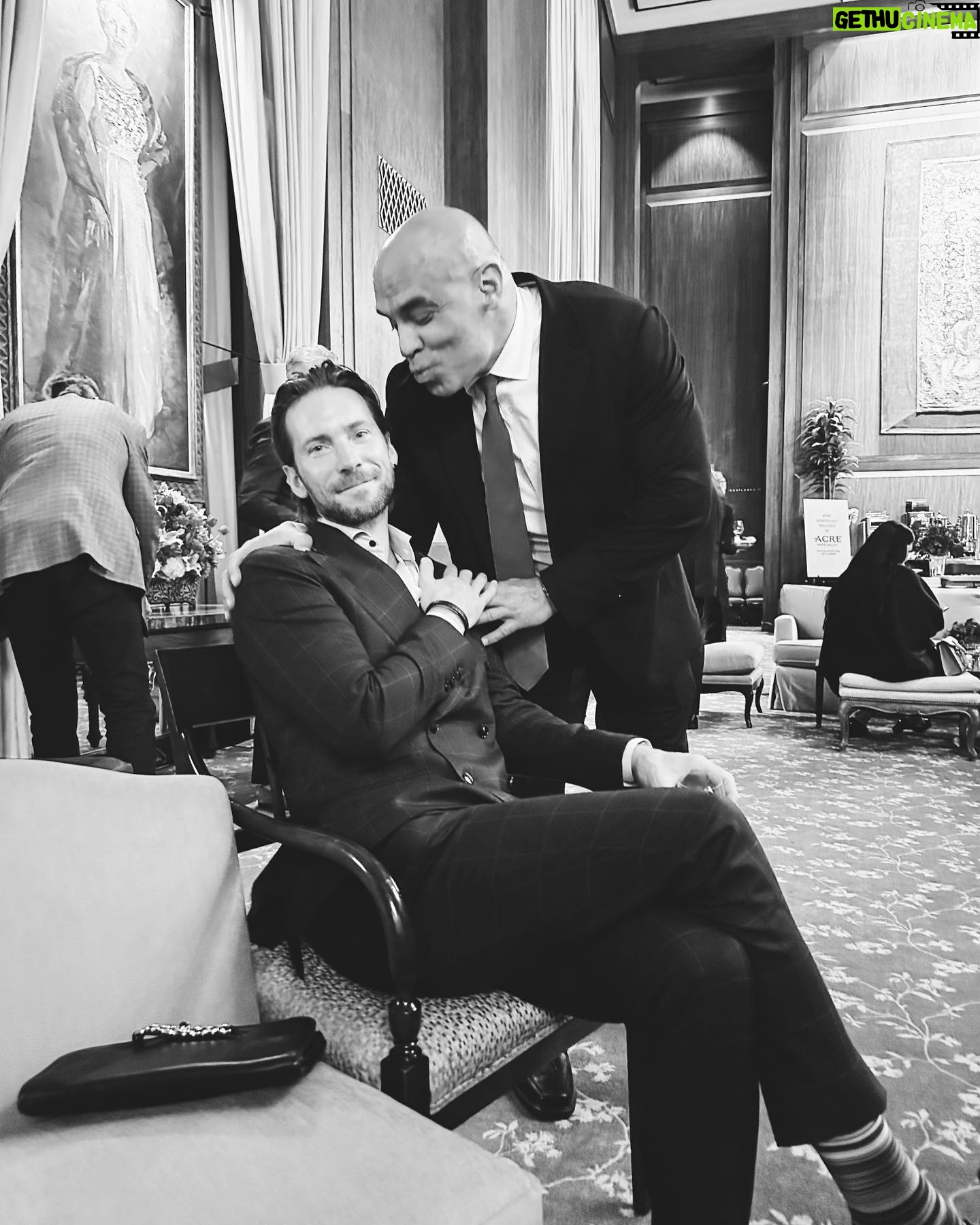 Troy Baker - 31.4K Likes - Austin, in both aesthetic and sentiment, beat me to the punch but both bear repeating. Adventures with these two are always hopeful entries for life’s highlight reel. Andrea is truly the world’s most interesting man. I’m grateful to be the benefactor of his exhaustive knowledge and inexhaustible hospitality. Thank you to the @laopera for having us and for presenting such a dazzling and visceral production of Othello. And thank you to Austin for always being this guy in the first picture.
.
.
.
📷 by the gorgeous and talented @pamelajoybaker
@panerai
#opera