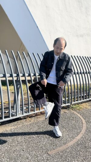 Tsukasa Saitô Instagram - 右足はいい気がするけど左足が筋肉足りない、やった感想はこれにつきますね。笑
もー少しでできそうなのに！！！

#tiktok