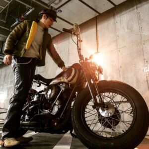 Tsuyoshi Kusanagi Instagram - バッテリー上がってなかった。良かった。インスタ、フォロワー10万人突破
皆さんありがとうこざいます！
#これからも頑張ります 
#ナックルヘッド 46
#タンク50 オリジナルペイント