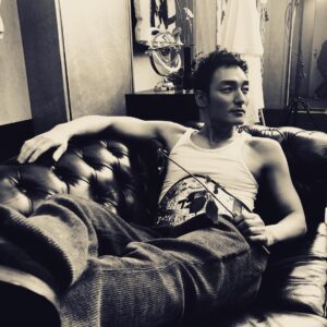 Tsuyoshi Kusanagi Instagram - インスタ始めました！
よろしくお願いします