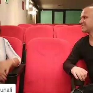 Tuba Erdem Instagram - Canım arkadaşım oyuncu eğitmen Cenk Tunalı ile Cenk Tunalı youtube kanalında sohbetleştik😗😍 Bekleriz😊
#sohbet
#oyun
#tiyatroiyidir 
#tiyatroiyilestirir
#kılçıktiyatro