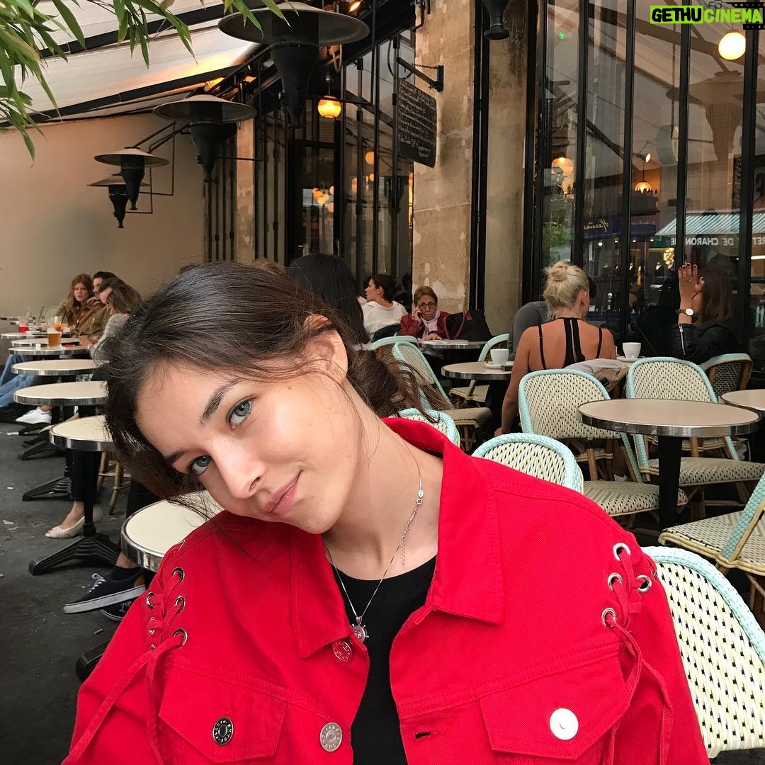 Tuğba Sunguroğlu - 2.3K Likes - Ho hi
