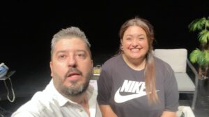 Tuğçe Karabayır Instagram - İnanılmaz eğlendik Bursaaa☺️ Şahaneydiniz valla iyi ki gelmişsiniz #RuhÖküzüm

@tugcekarabayir @erkankaradenizz @finitolartiyatrosu @ukeremkaya @suflesanat 

#FinitolarTiyatrosuŞehrinizeGeliyor