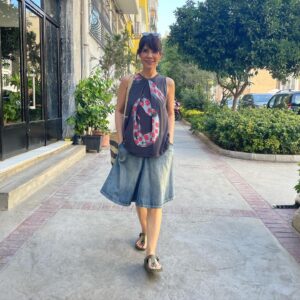 Tülay Günal Instagram - Uzun zamandır covid,işler güçler vs. yüzünden paylaşım yapamadım.Açılışı yapayım o zaman.Sağlığınıza ,tabii akıl sağlığınıza dikkat edin.Çünkü benim için giderek zorlaştı.🤗🌹