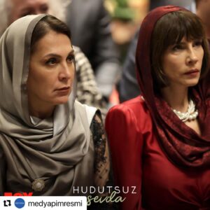 Tülay Günal Instagram - @asumandabak Bu fotoğraf da paylaşılır  ama.😉😍🥰 #hudutsuzsevda