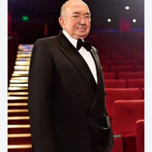 Tuna Arman Instagram - TÜRKER İNANOĞLU kaybettik 
Mekanin cennet olsun patron
Yillarca çalıştığım Türkiyenin en büyük yapımcısı sizlerin beni tanımasını sağlayan çiçek taksinin yapımcısı bana hep manolya dedi hiç bir zaman adımı söylemedi 
Kayhan abinin ardından Türker beyi de kaybetmek çok üzücü bir devir kapandı...Türk sinemasının basi sagolsun 
@erler.film