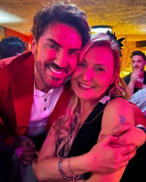 Tuna Arman Instagram - Iyiki dogdun canım oldun @farukkcomtr 
Temiz kalbin ve iyi niyetinle harikaa bir yaş diliyorum