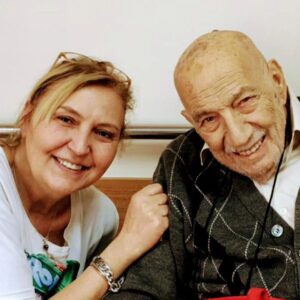 Tuna Arman Instagram - Mekanin cennet olsun ustam çok üzgünüm 
YILMAZ GRUDA 

#yılmazgruda #tiyatro #aktör