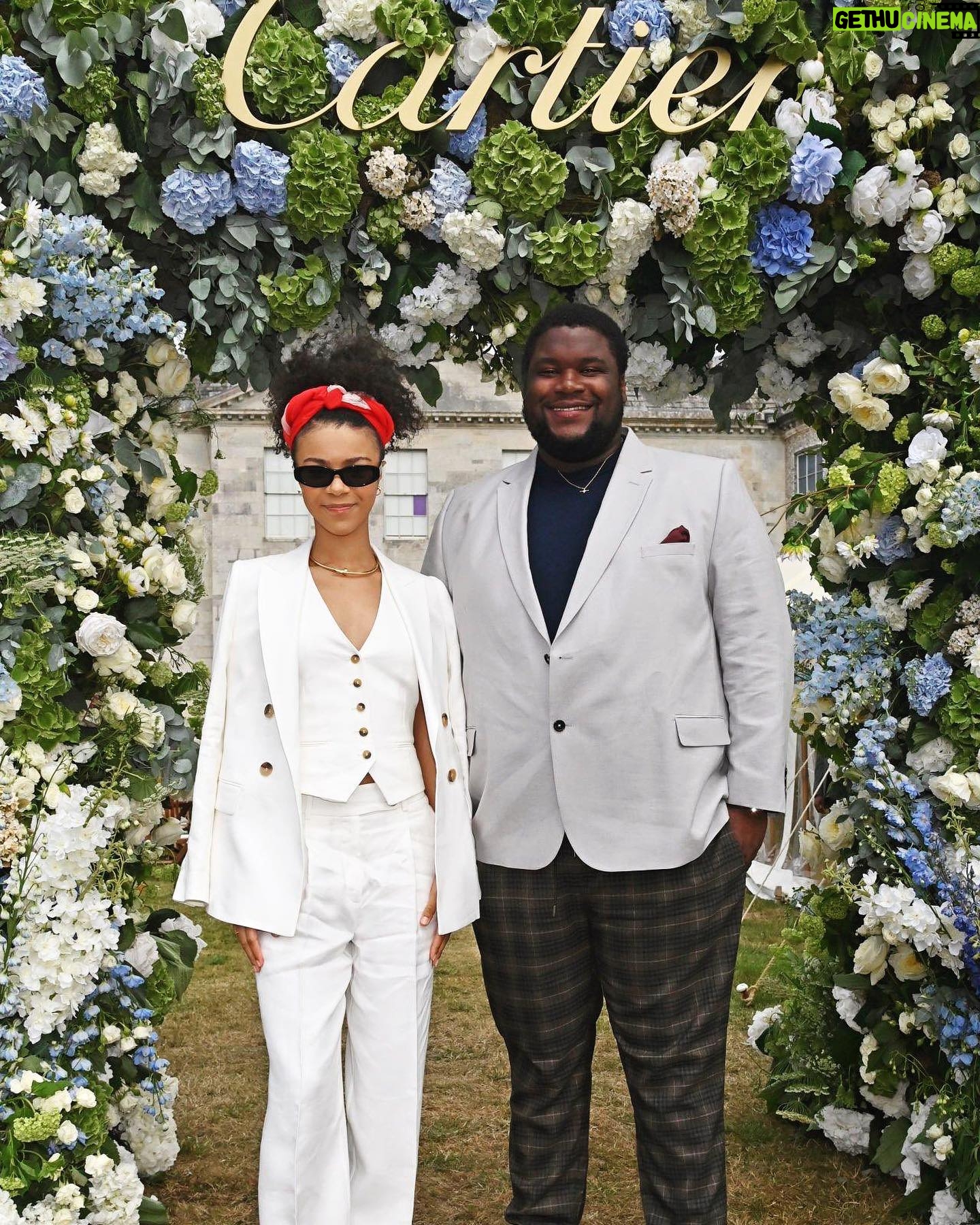Tuwaine Barrett - 20.8K Likes - Merci beaucoup, @laurentfeniou š¤
Cartier Style et Luxe
Styled by my mum.