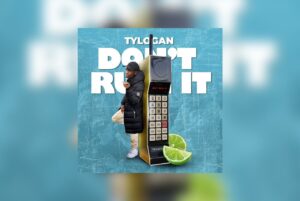 Ty Logan Instagram - MY DEBUT SINGLE DON’T RUIN IT OUT 24th NOVEMBER!!! CAN’T STOP THE GREATNESS! 🔋💫🏆 #ruininit #energy #tagafriend