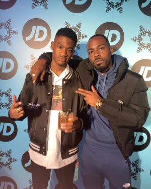 Ty Logan Instagram - Just A Local Lad, Sharing Great Energy With Great People! 💯🏆💙 Thanks @jdofficial For Having Me! 24th November My New Single, Don’t Ruin It Drops!!!! #energy #goodvibes #jdsports  #staytuned