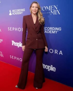 Ty Stiklorius Instagram - Over the past few weeks I poured my heart and soul into writing the keynote speech for the inaugural Recording Academy Women In The Mix event. I didn’t know that my story would resonate so much with people, but when so many came up to me after with tears in their eyes I knew that it touched a nerve & we have a lot more of the truth to share together and a lot more healing to do. And more celebrating of women in the music industry! What a glorious day we all had together. Thank you to everyone involved! And @emilykingmusic blew me away with her performance ❤️❤️❤️❤️❤️❤️❤️❤️❤️❤️❤️❤️❤️❤️❤️ and big gratitude to @thesausey1 for doing a thousand things at once so beautifully and for helping me find my voice and so many others.