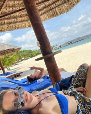 Ty Stiklorius Instagram - Hi from Vietnam ☀️ 🏝️ where the coffee and mango and pho and beaches are wonderful! Happy to be here.
