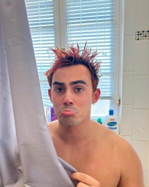 Tyler Alvarez Instagram - Don’t try and color your hair at home kids 🙃