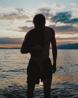 Tyler Hynes Instagram - 🇬🇷🐺