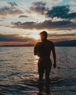Tyler Hynes Instagram - 🇬🇷🐺