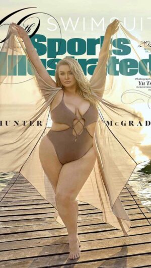 Tyra Banks Instagram - She’s got it. That thing. That star ⭐️ charisma that comes once in a blue moon. Her name is @huntermcgrady. And for those of you that haven’t heard of her yet, after looking at these photos, you’ll never forget her.

There are models that are beautiful. Models that are kind. Some that are funny. Hunter has it all. 

I sat next to her on the @si_swimsuit 60th anniversary issue flight ✈️ and it was such a joy. Her sister was there with us, and we all laughed and shared stories, and I felt like I knew them forever.

Hunter, keep shining. I am a fan. I Stan. And yeah, I’m Mama TyTy, but even my generation can be in awe of yours…and you. 

💛