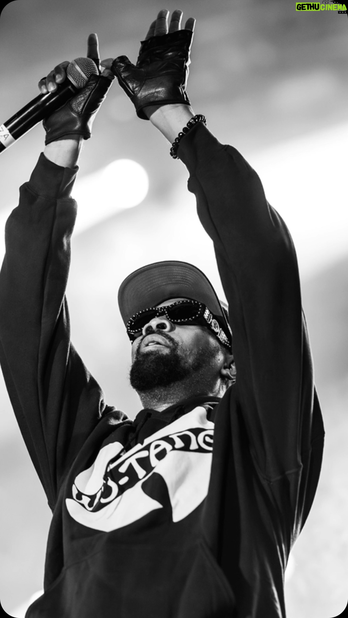 U-God - 2.5K Likes - Happy belated born day to the ABBOTT aka Bobby Digital aka The RZA 🙏🏾 #wutang #hiphop #rap #rza #halloffame