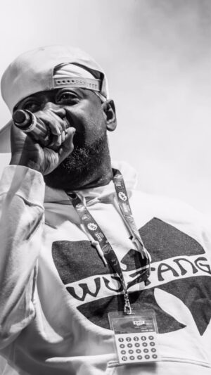 U-God Instagram - Congratulations to my brother he has a new tape “Set the Tone” droppin May 10th and a critically Acclaimed autobiography “Rise Of A Killah” in stores now! http://bit.ly/RiseOfAKillah Wutang Clan Ain’t Nothin to F Wit!!! #wutang #amazonbooks #bestseller #barnesandnoble #hiphop