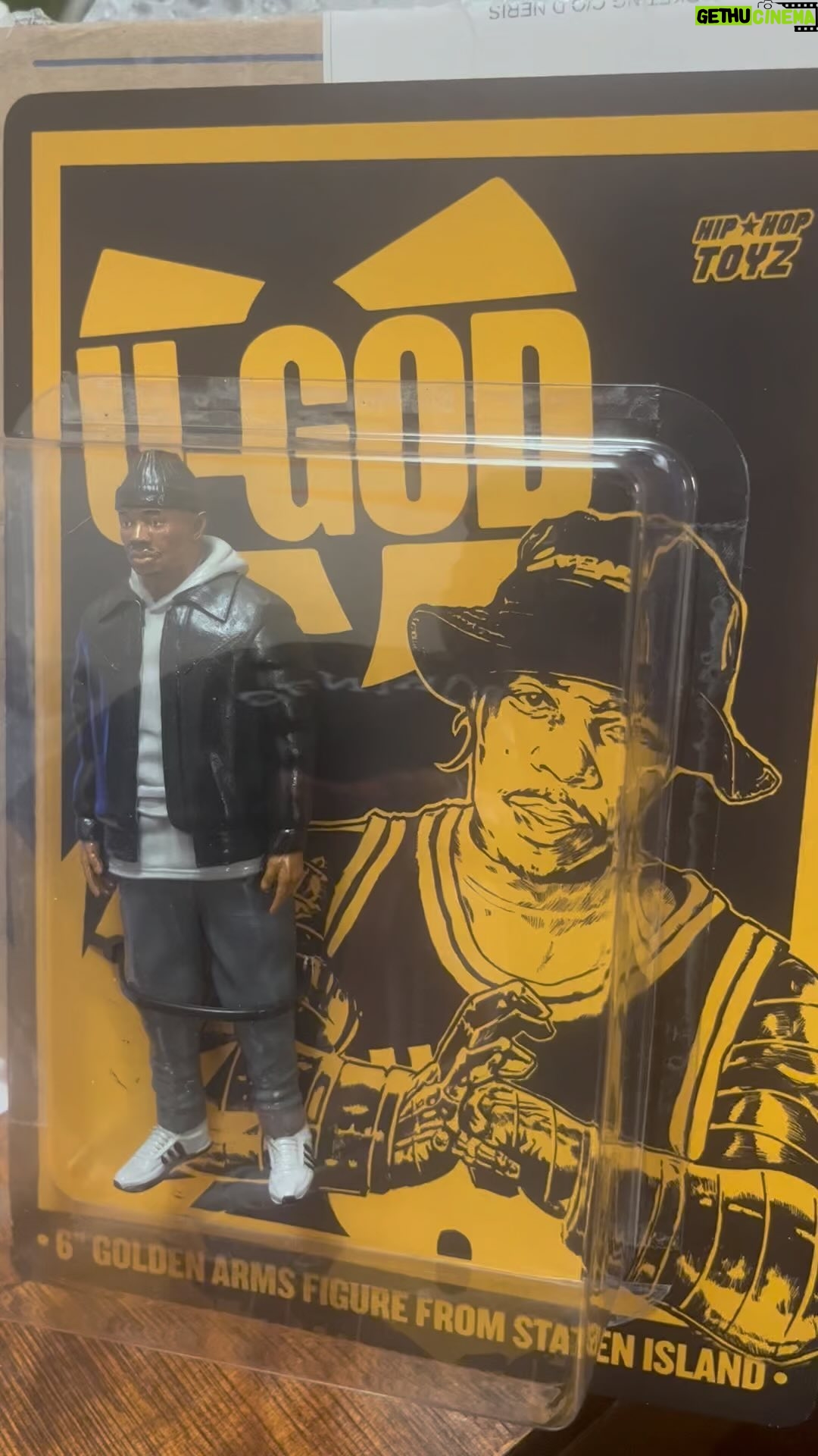 U-God - 3.4K Likes - Right in time for the holidays my guys @hiphoptoyz bring you the limited edition Golden Arms action figure let’s go!!!! #actionfigure #comicon #hiphoptoyz #toys #marvel #wutang #hiphop #rap #raw