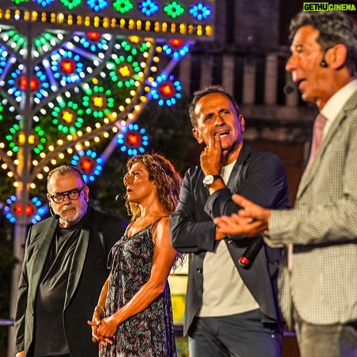 Uccio De Santis - 821 Likes - Ultimo giorno di Luglio a Surbo … grande serata , grande organizzazione.. un grazie al pubblico numerosissimo 😘😘 a presto amici #estate #tour2023 #smile #luglio #ucciodesantis #ucciomudù