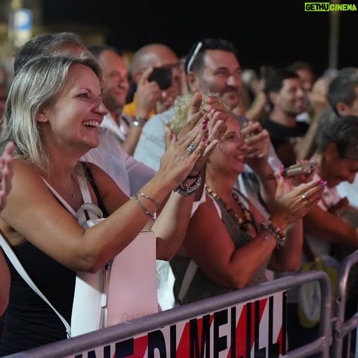 Uccio De Santis - 735 Likes - Domenica 3 settembre a MELILLI .. grazie Sicilia un abbraccio a tutti 😘😘 torno in Sicilia il 7 settembre a Mezzojuso - Pa - 😜😜 #tour2023 #estate #mudù #ucciodesantis #sicilia