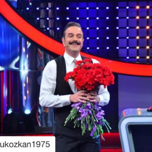 Ufuk Özkan Instagram - Aileler yarışıyor can ekip,can misafirler anılar volume 2 devam (1günde özlenirmi özlenir canlar) @aileleryarisiyor.tv @staff.film @eustun @trt1 @erdaldemircii @abdullahbulutmanagement