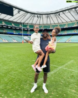 Ugo Monye Instagram - Lovely day at Twickenham 
•
#TwickenhamTakeaover