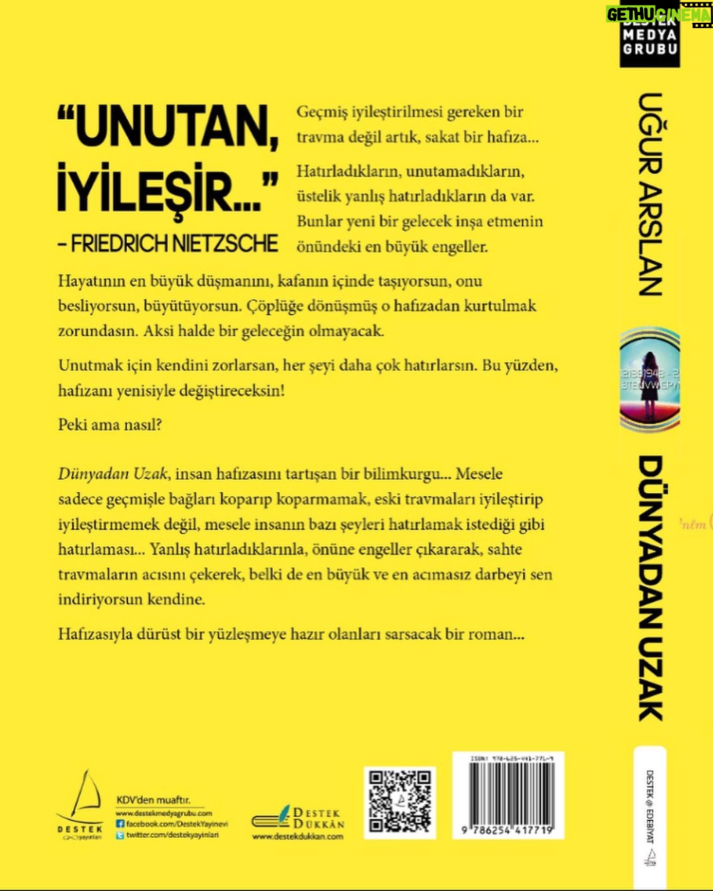 Uğur Arslan - 4.9K Likes - Aslında bir dijital platforma film senaryosu olarak hazırladığım Yeni kitabım “Dünyadan Uzak” ın, @destekyayinlari ndan basımı tamamlandı. Bir hafta içerisinde tüm kitapçılara ulaşmış olur. 40 yıllık okur yazarlığımın ürünü olan bu kitabı bir roman kurgusuyla kaleme almayı tercih ettim. Gilmini çekeriz ya da çekeyiz sorun değil… 40 yıllık hayat tecrübesi, 40 yıldır biriktirdiğim güzel sözler, inandıklarım, sevdiklerim, sevemediklerim, yazdıklarım ve yazamadıklarım var içinde. Hiç birimizin hayatı, başkalarının geçtiği yolları, yaşadığı tecrübeleri tekrar yaşayacak kadar uzun veya değersiz değildir. Çok sevdiğim tecrübe içeren kitaplara bir yenisi de benden :) Ana kahramanları kadın olan bu kitaba özellikle gençlerin ve kadın okuyucularımızın çok ilgi göstereceğini düşünüyorum. Şimdiden hepimize hayırlı UĞURLU olsun :) iyi okumalar 👍🧿👏🧿🙏
