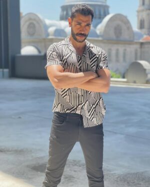 Uğur Güneş Instagram - Dalmışım😁